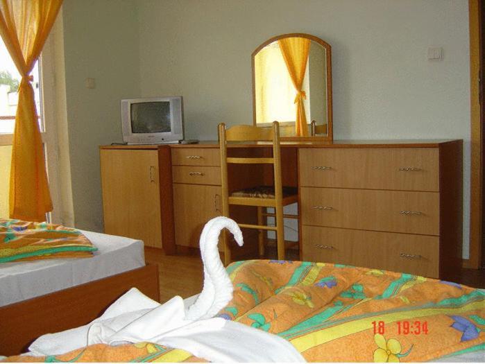 Viva Beach Hotel Pomorie Rum bild
